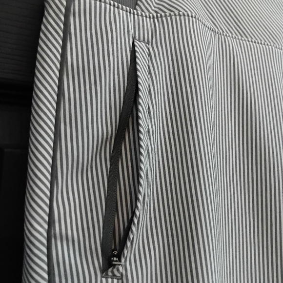 Athleta 'Brooklyn' Textured 16" Skort Athleisure Workout Casual Beach - Picture 10 of 16